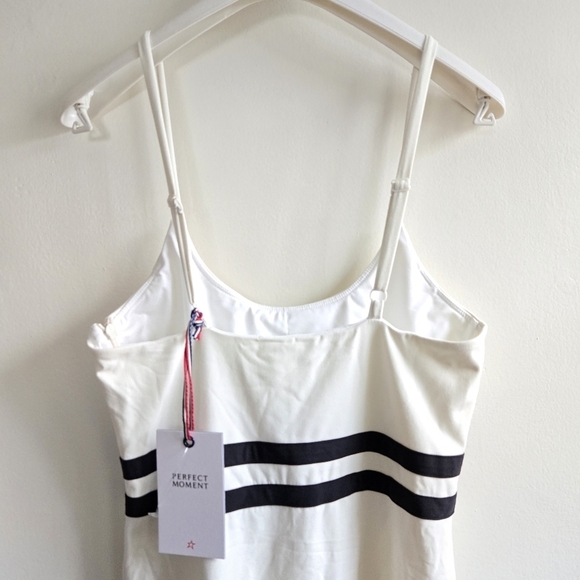 New Perfect Moment Seamless Stripe Snow White Fitness Suit/Skin Suit NWT Medium - Picture 13 of 14